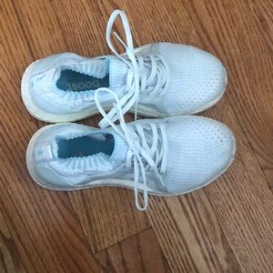 Adidas Ultra Boost Uncaged Parley Coral Bleaching